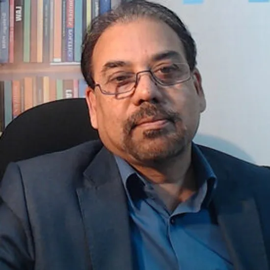 Mr. Arshad Mahmood Akif